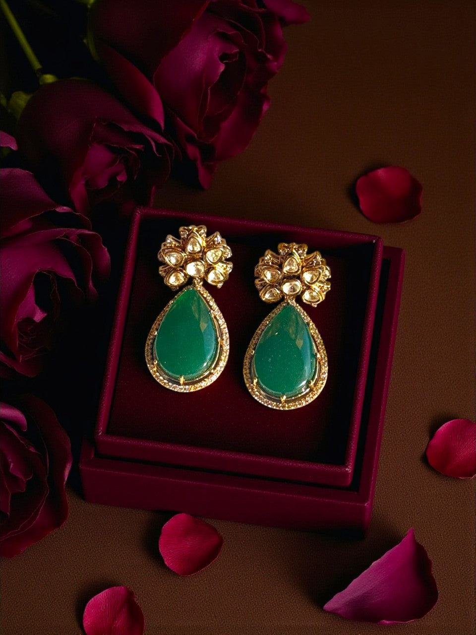 Kashvi Emerald Green Polki Necklace Set