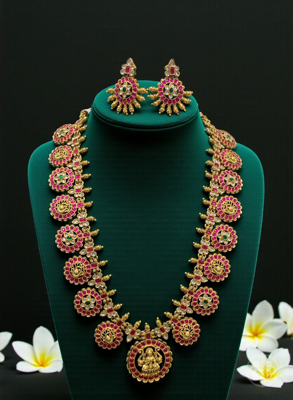 Long Kalyani Jadau Antique Necklace Set