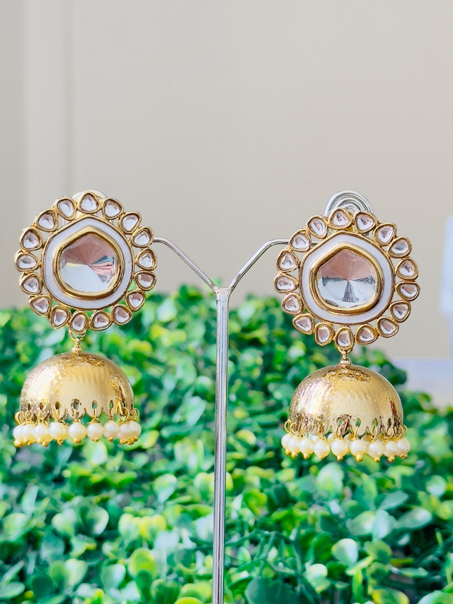 Shraddha Kundan Jhumkas