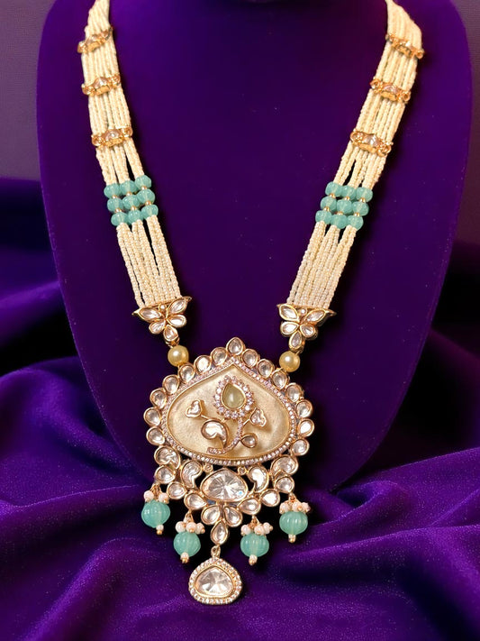 Saiba Pendant  Necklace