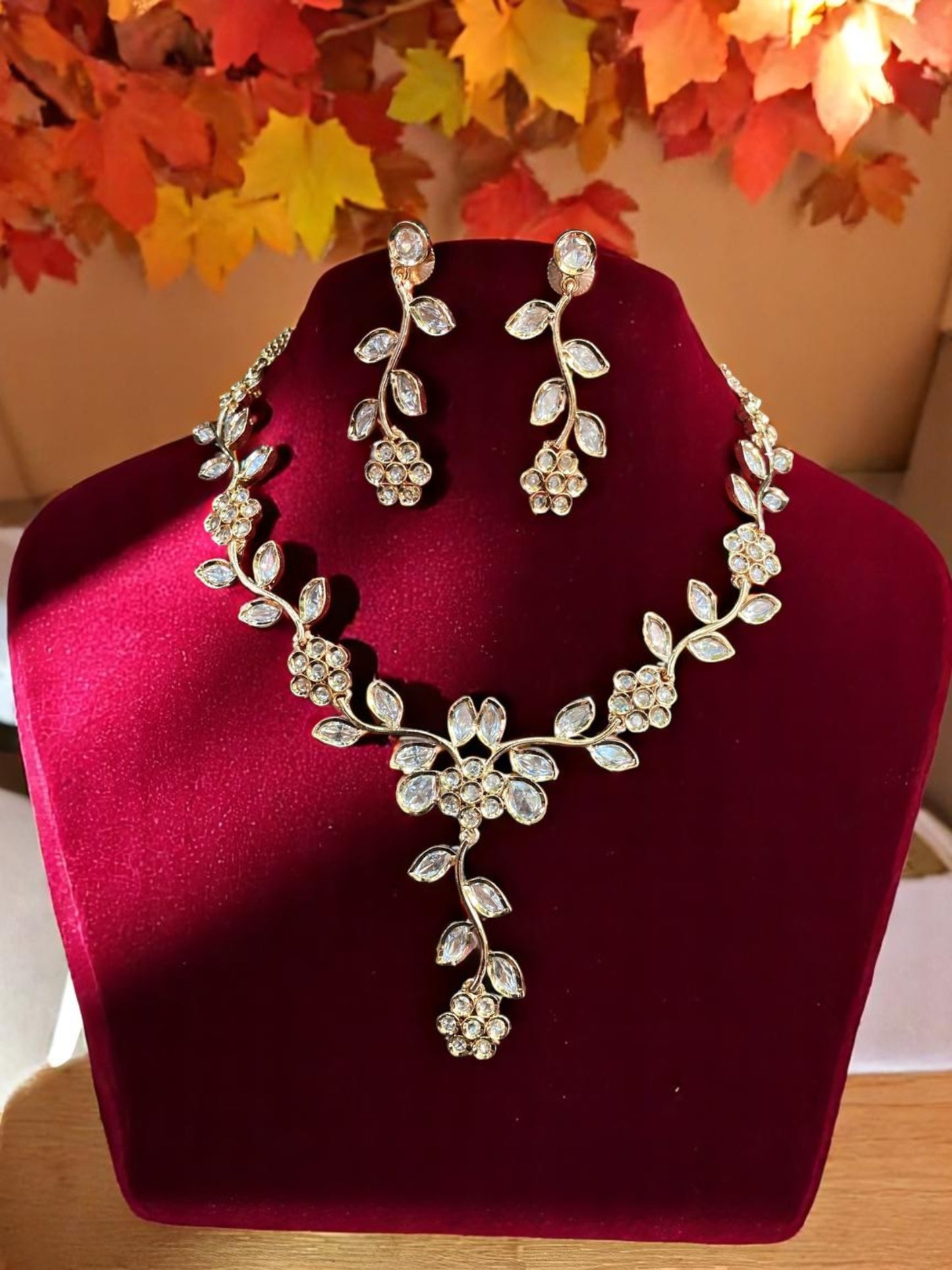 Pankhuri Floral Necklace Set