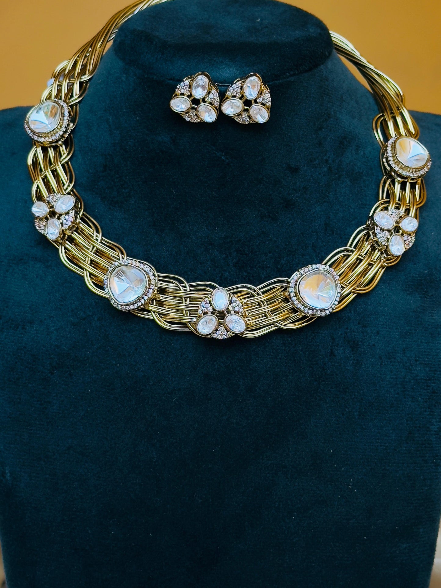Kanika Moissanite CZ Hasli Necklace Set