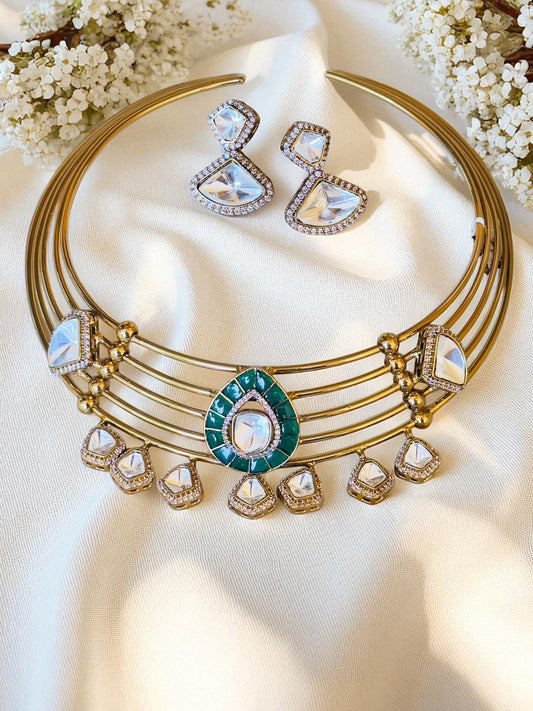 Meher Emerald Drop Hasli Necklace Set