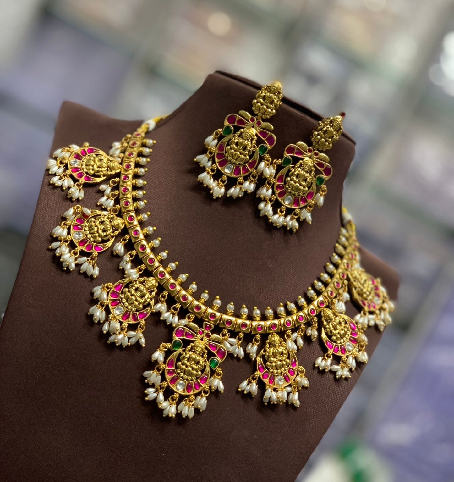 Jadau Fusion Antique Necklace Set
