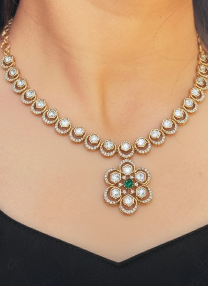 Gia Emerald Bloom Polki Necklace Set