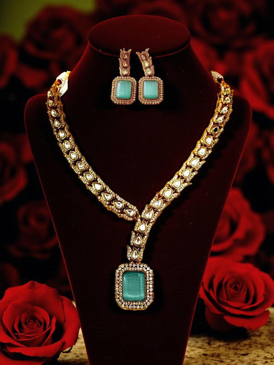 Mint Green Polki Pendant Fusion Necklace Set