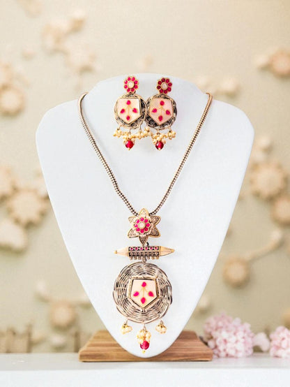 Vintage Victorian Necklace Set