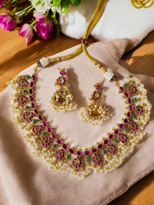Sridevi Antique Necklace Set