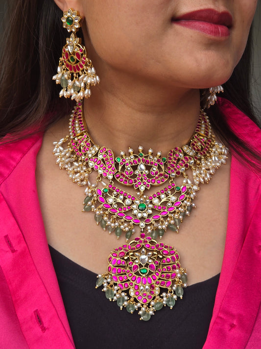 Grand Jadau Necklace Set