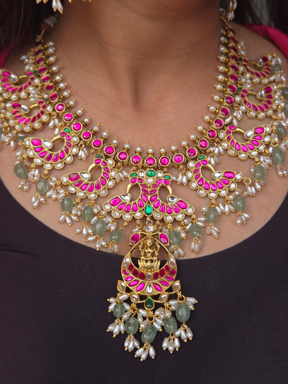 Indumati Jadau Antique Necklace Set