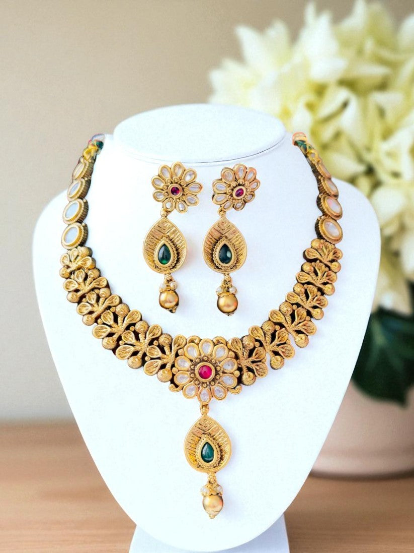 Pavithra Polki Antique Necklace Set