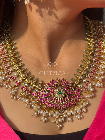 Short Athira Jadau Antique Necklace Set