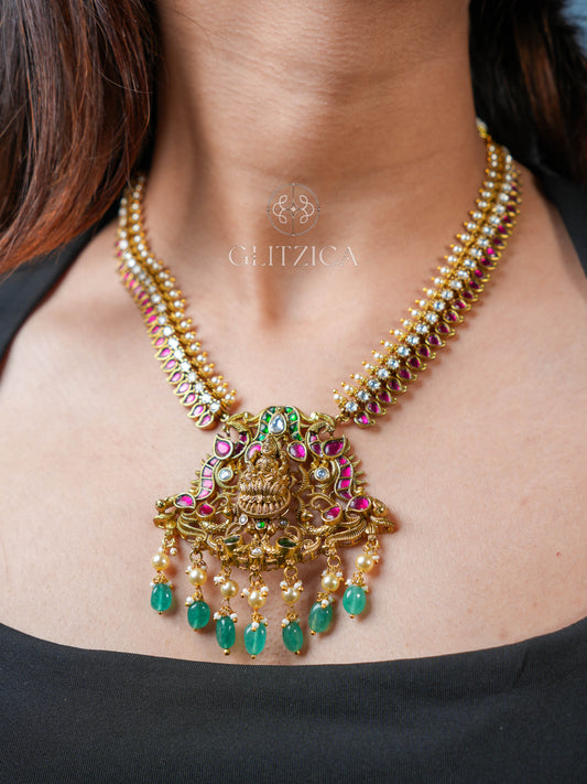 Tanvi Temple Lakshmi Jadua Kundan Necklace Set