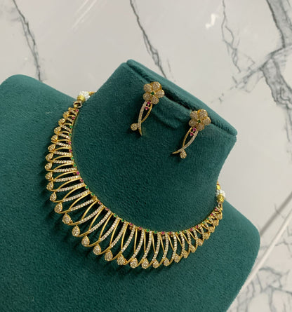 Luxury Fan-Style 18K Gold-plated Necklace Set