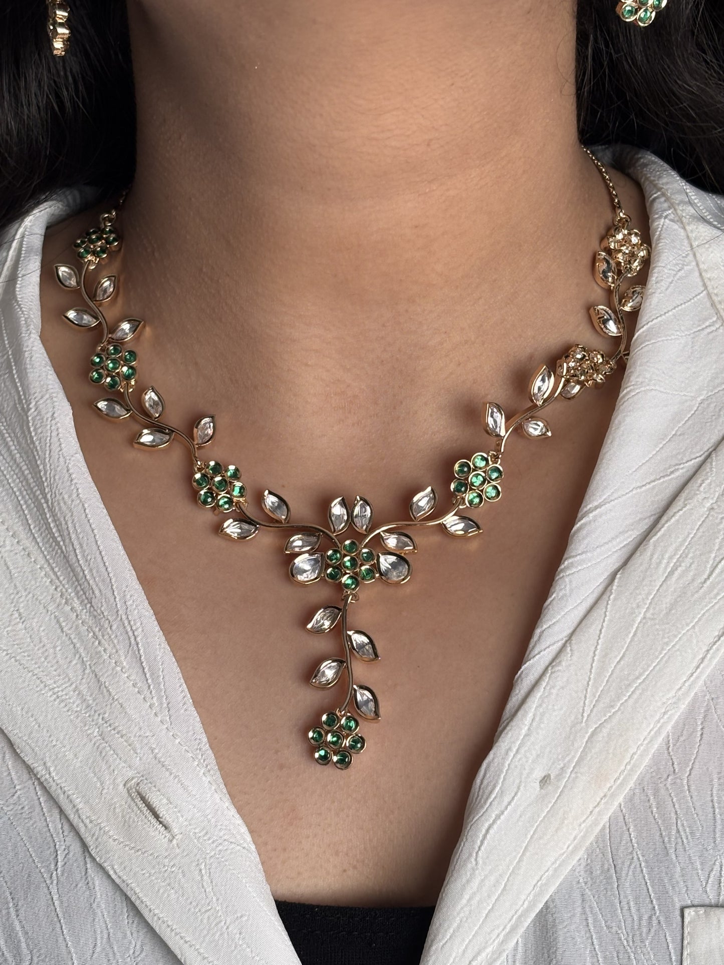 Pankhuri Floral Necklace Set