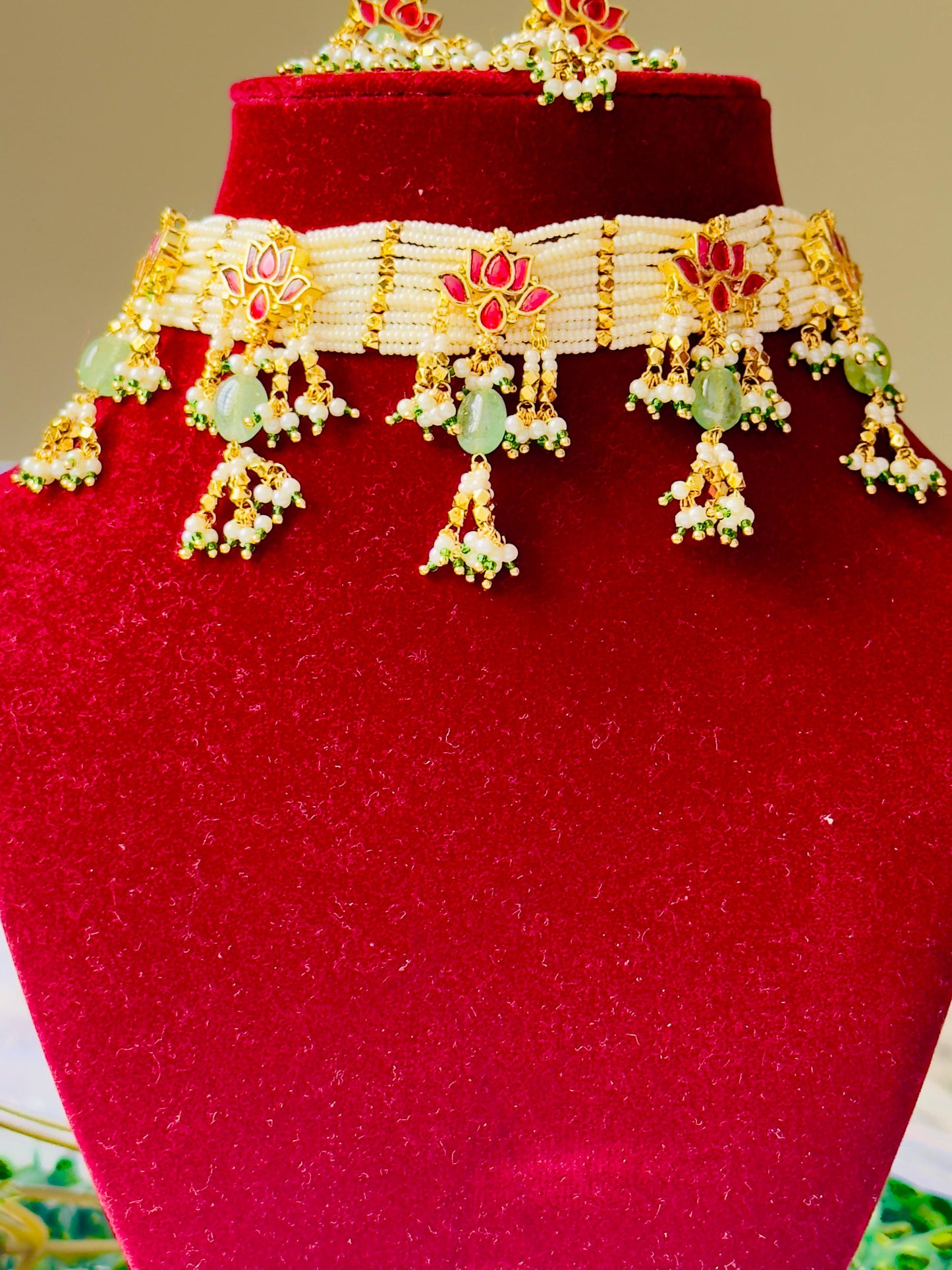 Saroj Choker Set