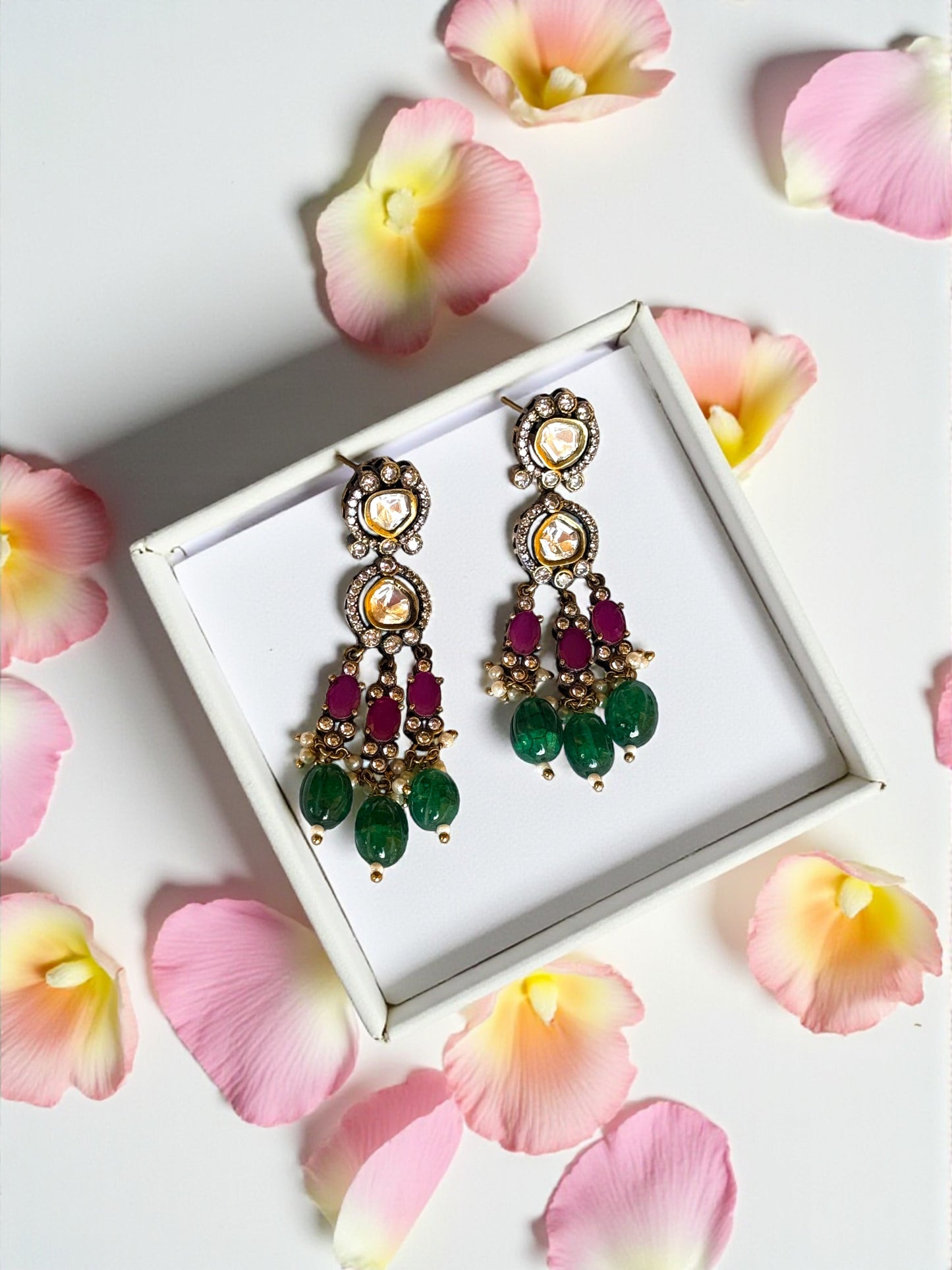 Noorvi Polki Green & Ruby Statement Necklace Set
