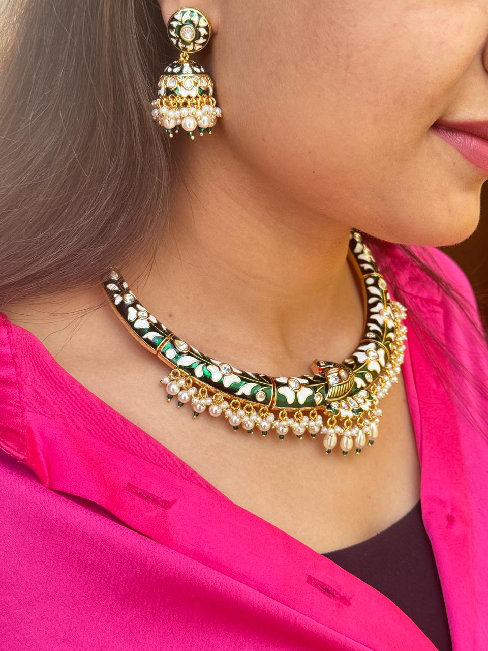 Iraanya Meenakari Polki Hasli Necklace Set