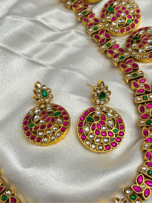 Anvitha Jadau Bottumala Haram Necklace Set