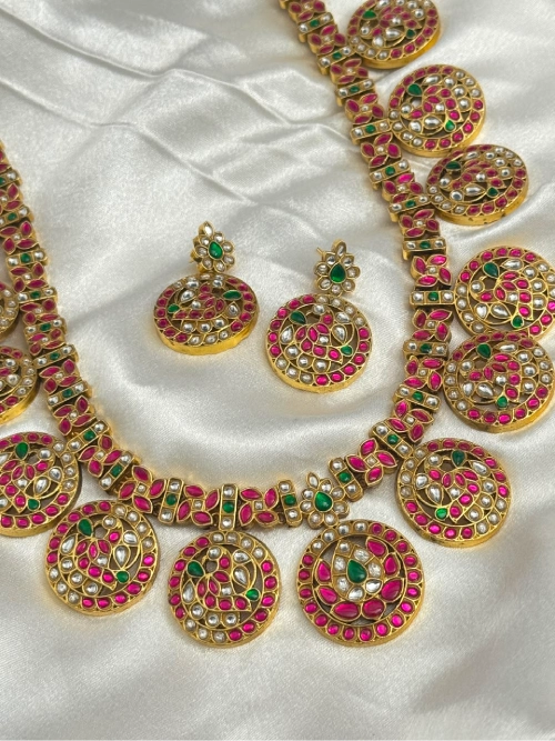 Anvitha Jadau Bottumala Haram Necklace Set