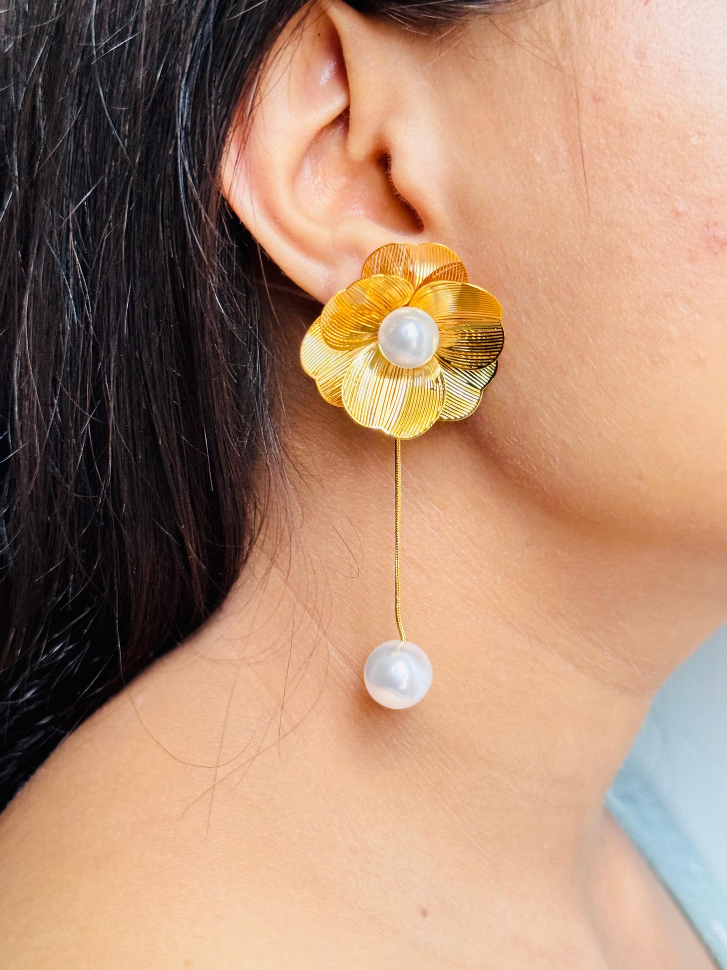 Gold Flower Pearl Drop Earring