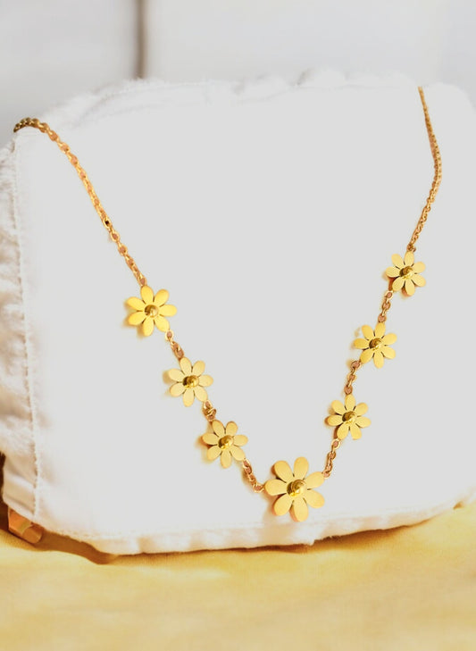 18K Gold-Plated  Daisy Flower Necklace