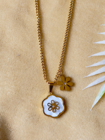Gold-Plated Dual flower pendant necklace