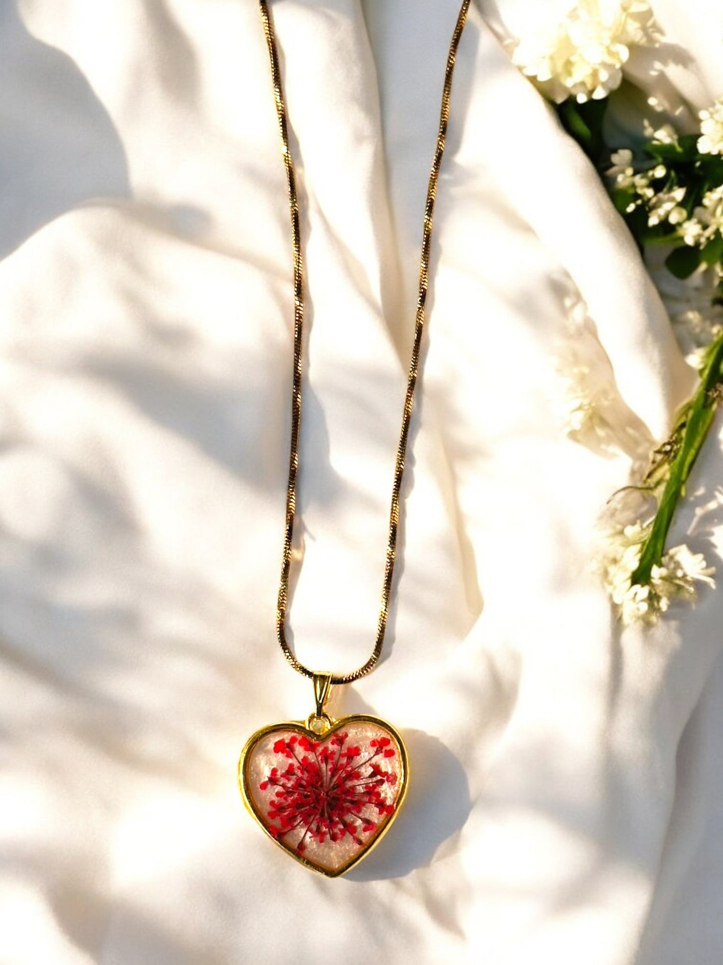 Red Floral Heart Resin Pendant Necklace
