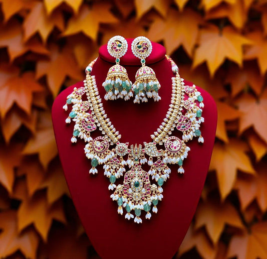 Indri Kemp Polki Pearl Necklace Set