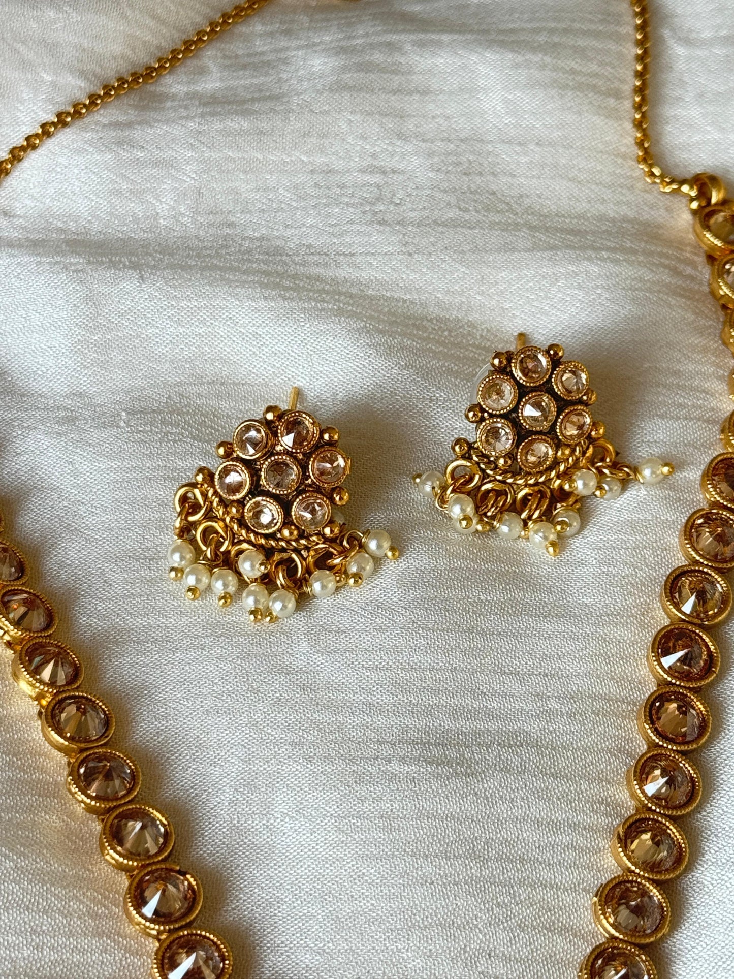 Sara Gold-Plated Reverse AD Necklace Set