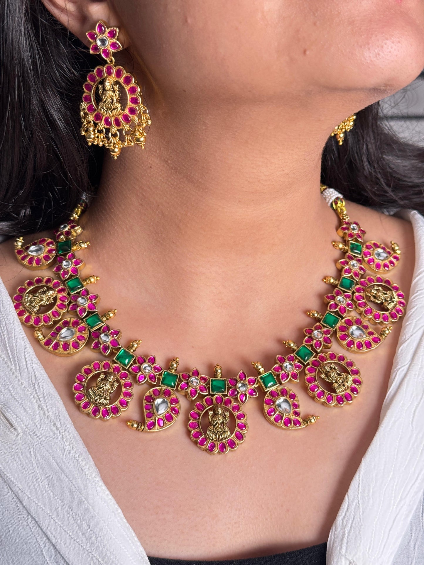 Madhavi Jadau Kundan necklace Set