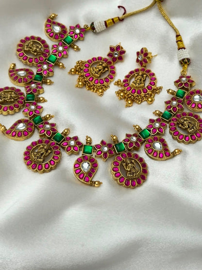 Madhavi Jadau Kundan necklace Set