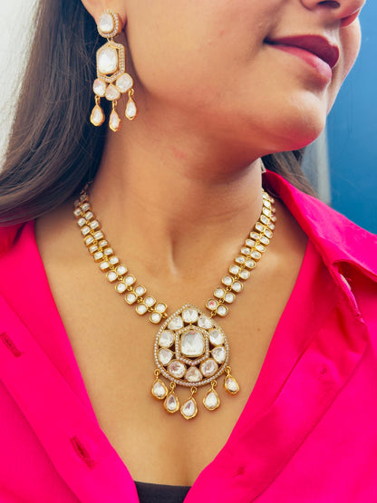 Laasya Moissanite Necklace Set