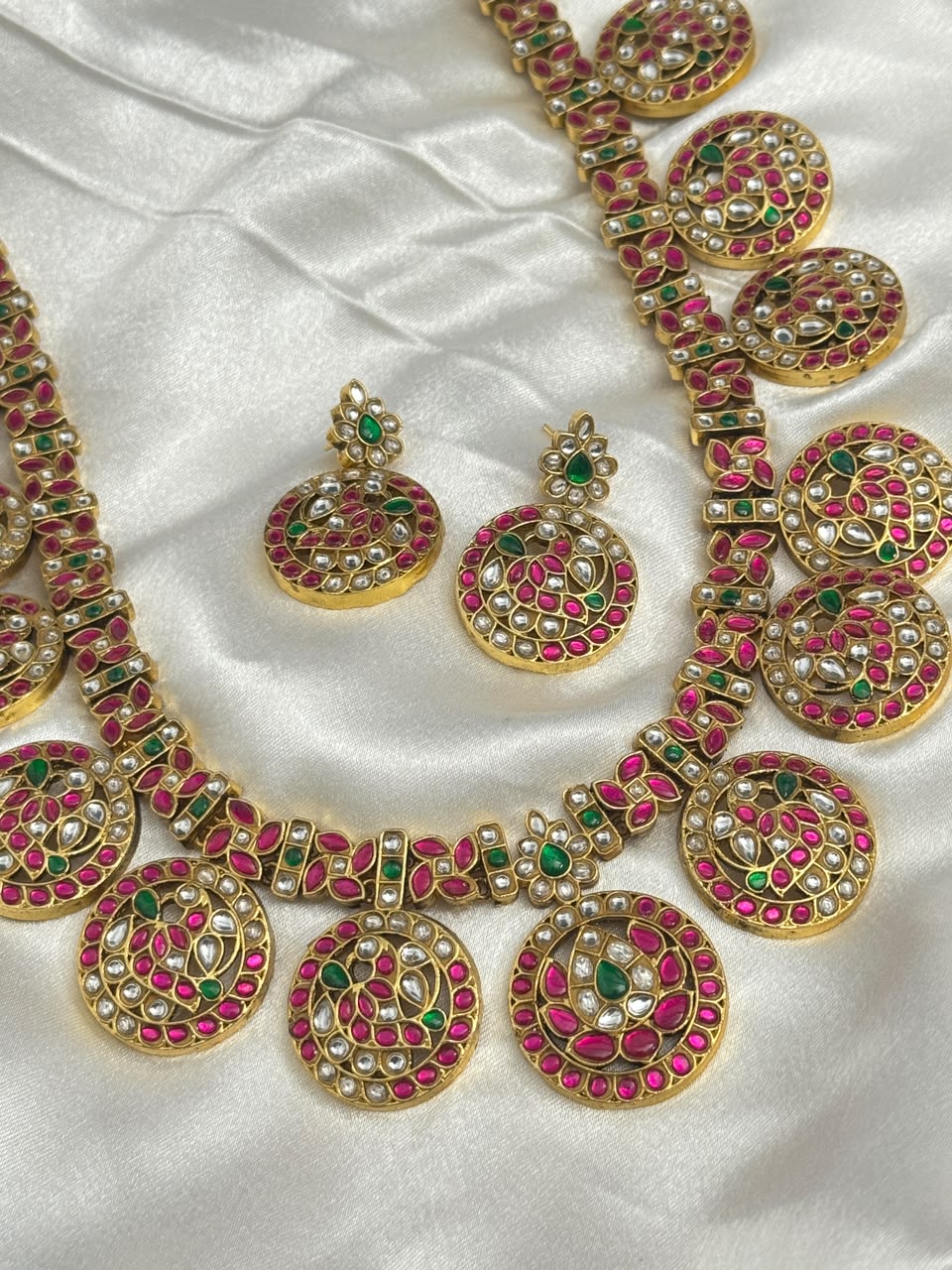 Anvitha Jadau Bottumala Haram Necklace Set