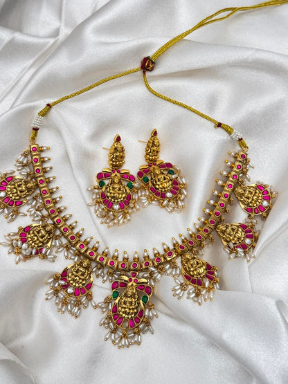 Jadau Kundan Necklace Set