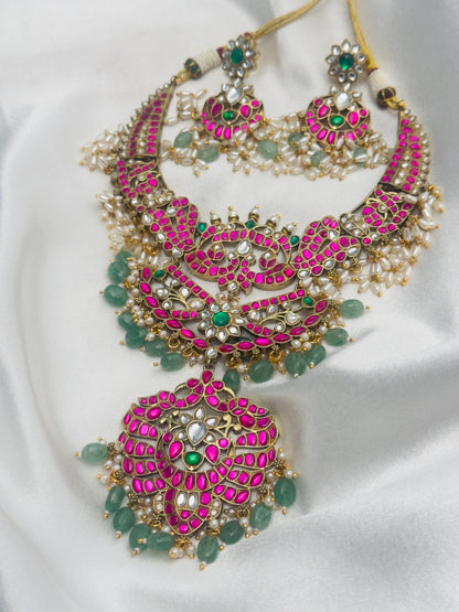 Grand Jadau Necklace Set
