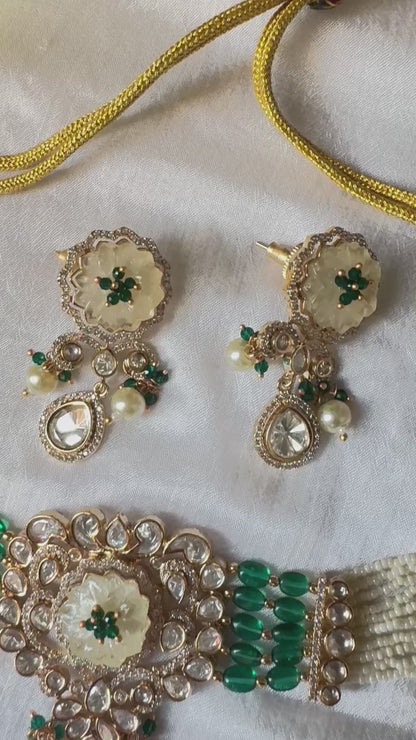 Archie Moissanite Green Choker Set